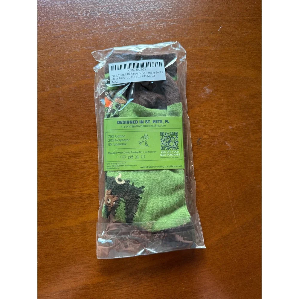 I'd Rather Be Chasing Hunting Socks OSFM Deer Green Pixel Art Hunter Novelty